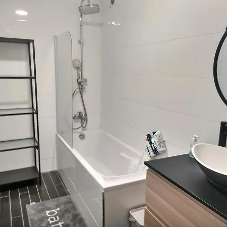 Ch Privee 18m - Canape - Netflix - 120m Privat bolig *