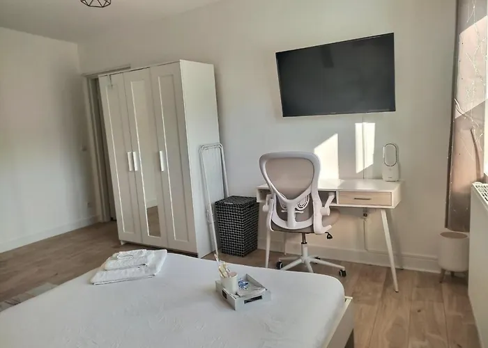 民宿 Ch Privee 18m - Canape - Netflix - 120m 沃伊皮