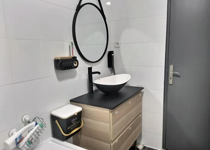 民宿 Ch Privee 18m - Canape - Netflix - 120m *